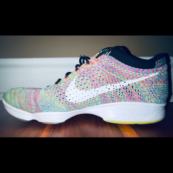 Nike Flyknit Zoom Agility Sneaker Women Sz 9.0 - Picture 5 of 11